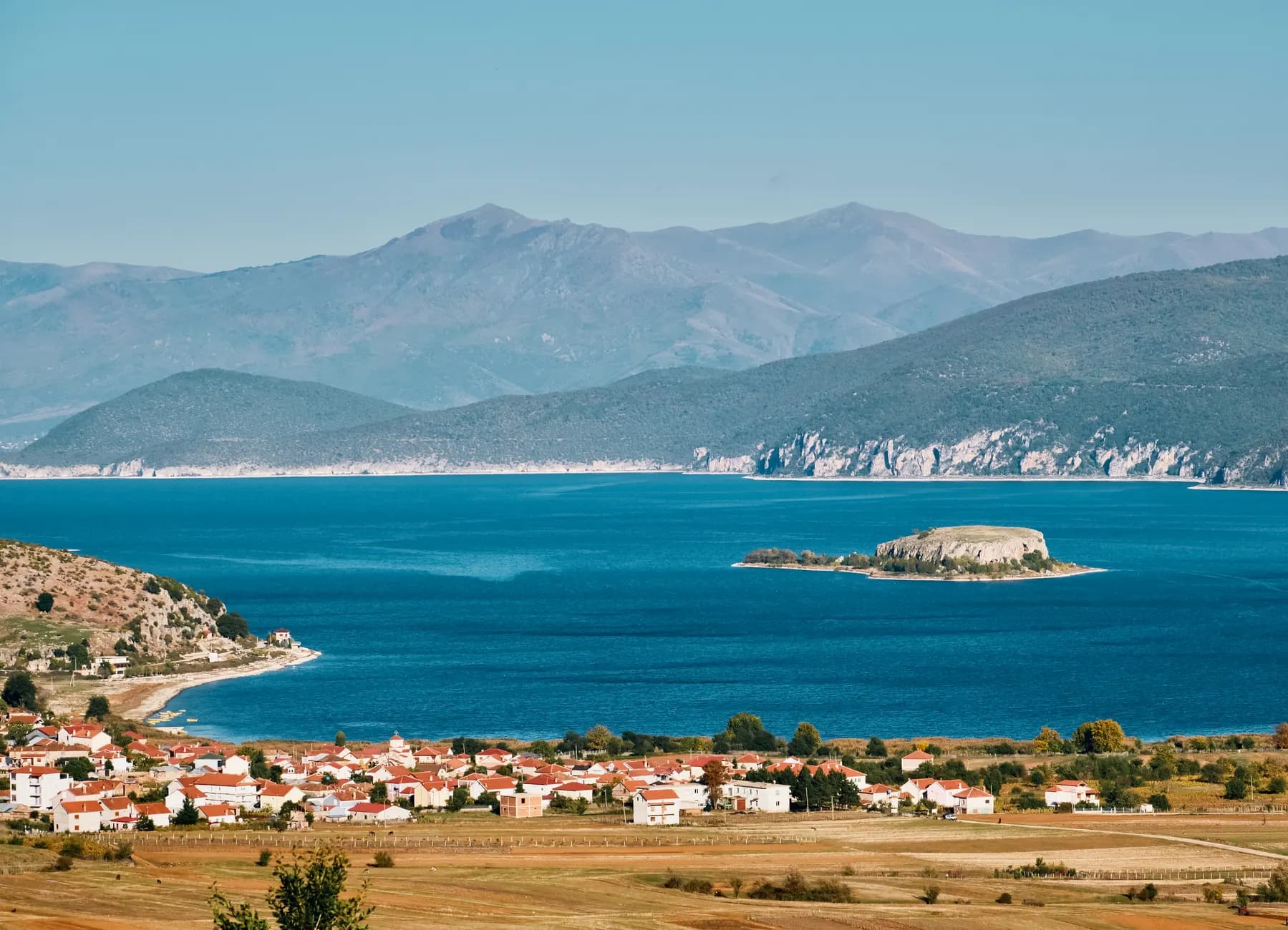 Prespa en Albanie : villages et lac sans passer la frontière